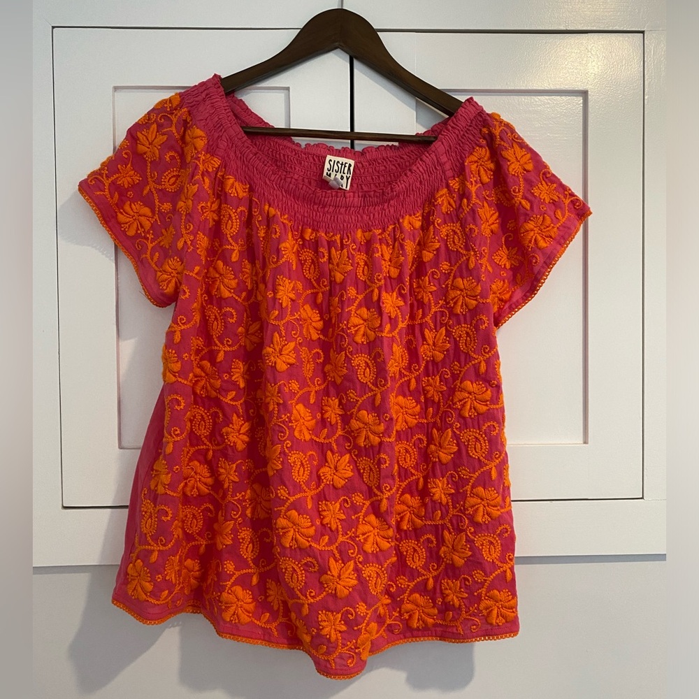 Sister Mary Short Sleeve Top